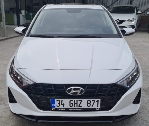 Hyundai i20 Benzinli Otomatik ghz - Haftalık / Aylık Fiyatlar için arayınız !